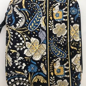 Vera Bradley iPad 10" case EUC Ellie Blue Retired